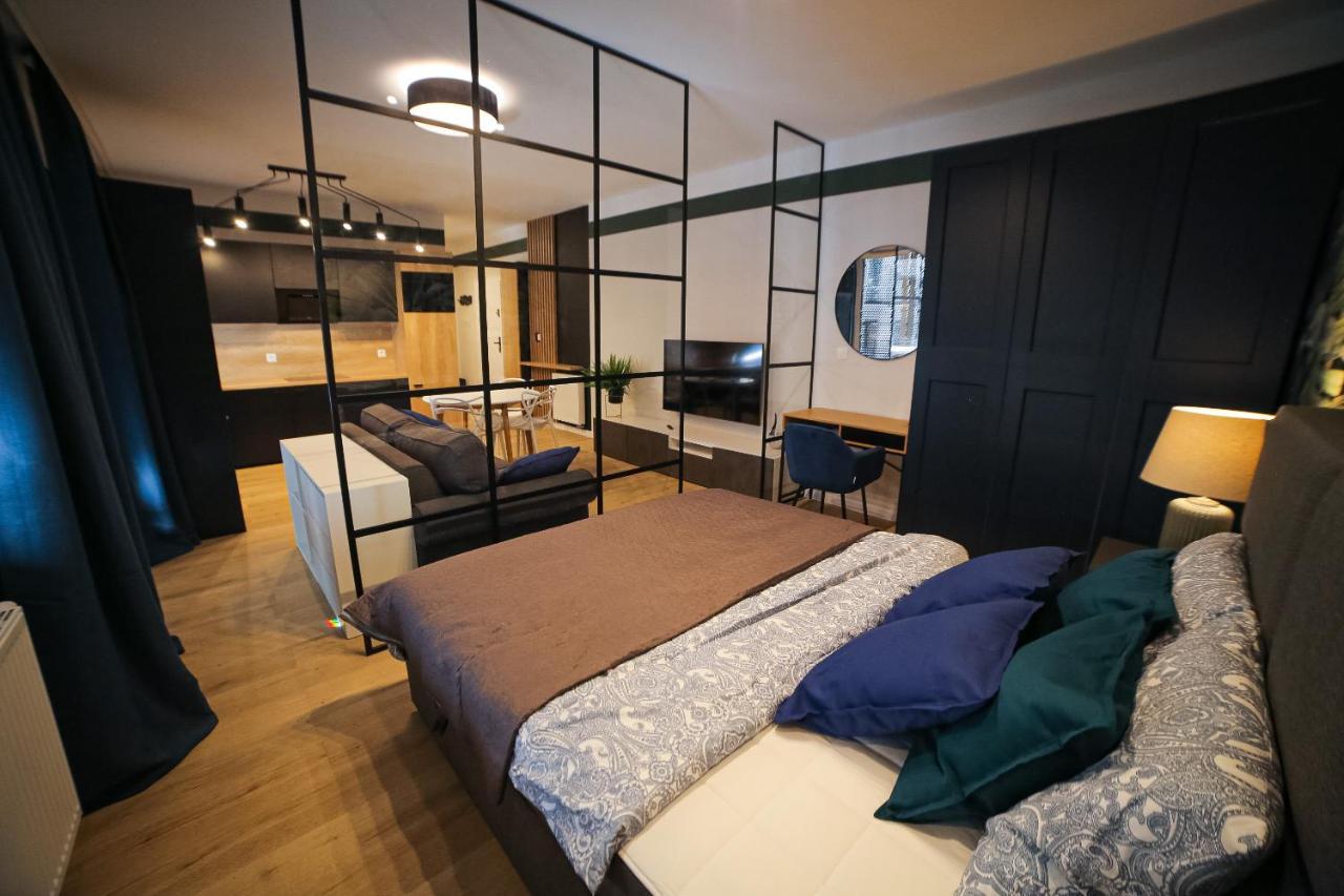 Studio La Palma Garbary 32 Apartment Poznan Ngoại thất bức ảnh