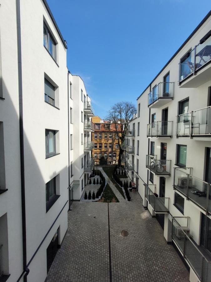 Studio La Palma Garbary 32 Apartment Poznan Ngoại thất bức ảnh